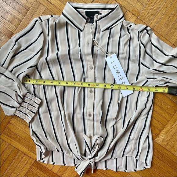 NWT Urban Outfitters Lumiere Blouse Taupe Multi Size Medium - Picture 6 of 9